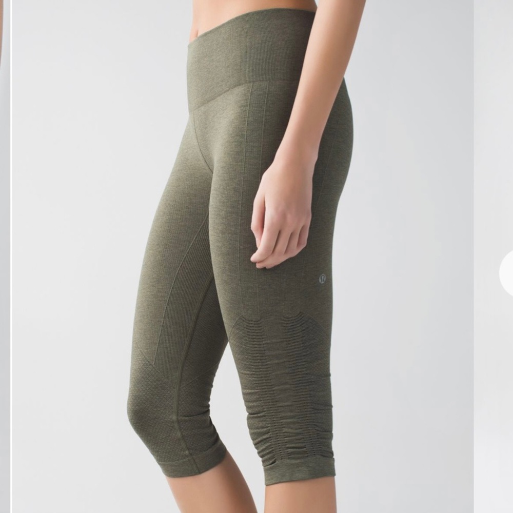LULULEMON In The Flow Olive Green Athletic Cropped Leggings Size 4